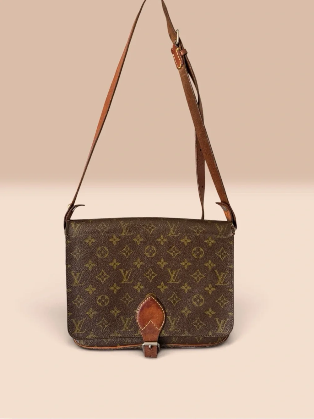 1980’s Vintage Louis Vuitton Cartouchière Purse